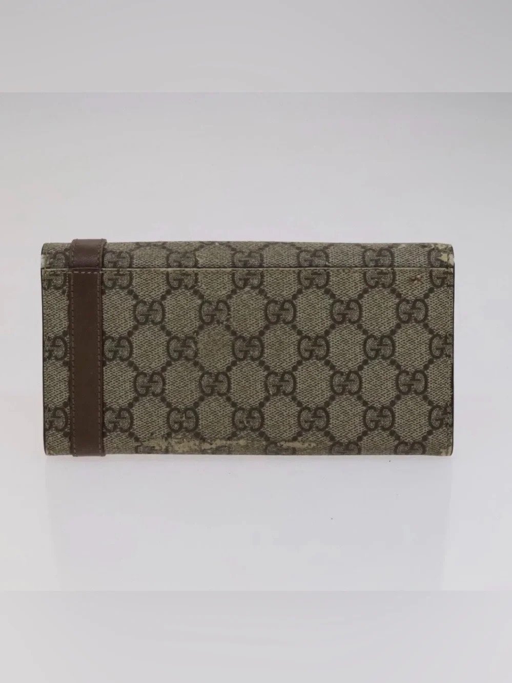Gucci GG Supreme Canvas Clutch in Beige and Brown with Gold Accent - Picture 2 of 6